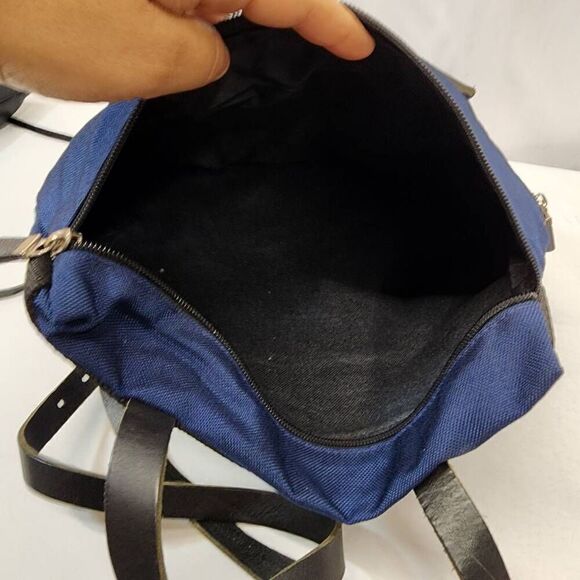Museo Thyssen-Bornemisza Navy Nylon 2 Pocket Leather Strap Backpack main image 4